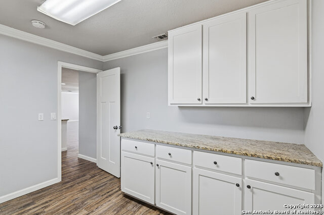 Image 33 of 43 For 163 Lakeside Dr.