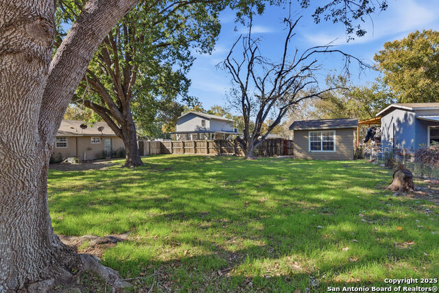 Image 42 of 43 For 163 Lakeside Dr.