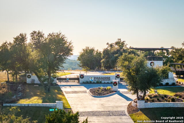 Image 4 of 18 For 911 Enchanted