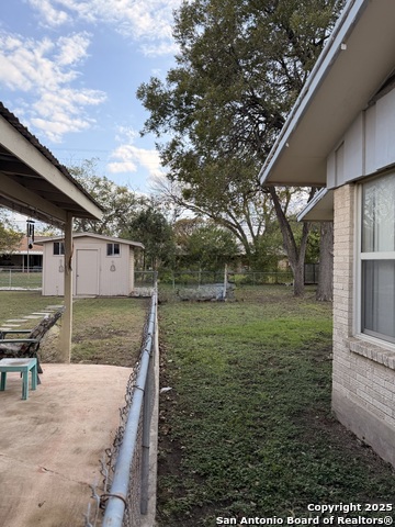 Image 5 of 24 For 5006 Creekmoor