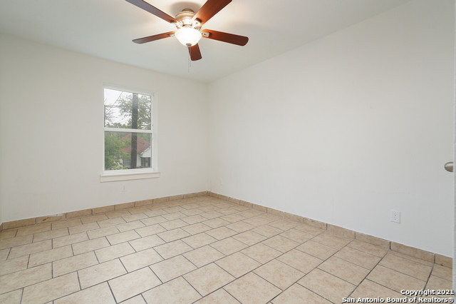 Image 13 of 16 For 302 Cooper St  201