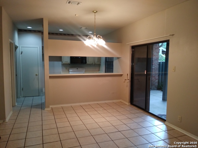 Image 6 of 13 For 31 Chapel Hill