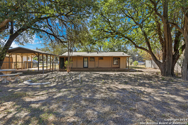 Image 15 of 16 For 316 Colonial Pkwy W