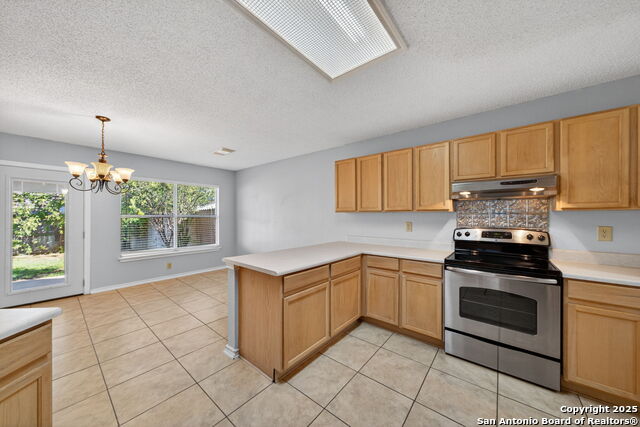 Image 13 of 39 For 9621 Green Plain