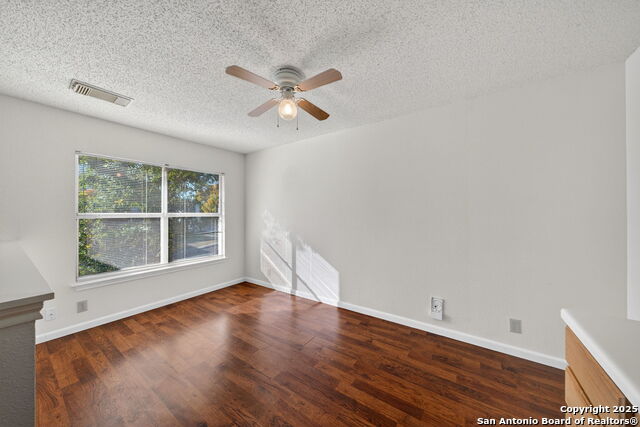 Image 31 of 39 For 9621 Green Plain