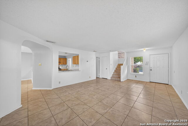 Image 9 of 39 For 9621 Green Plain