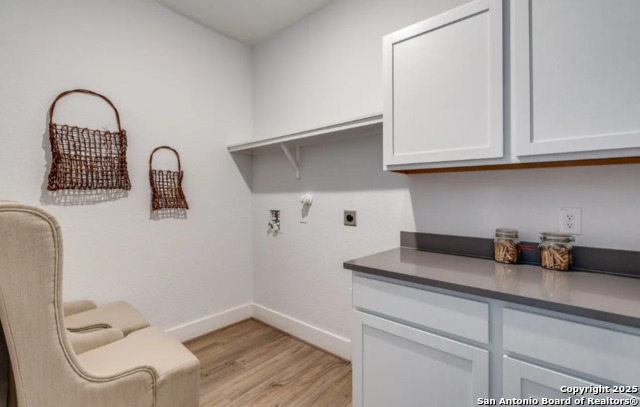 Image 22 of 24 For 1201 Lauraine