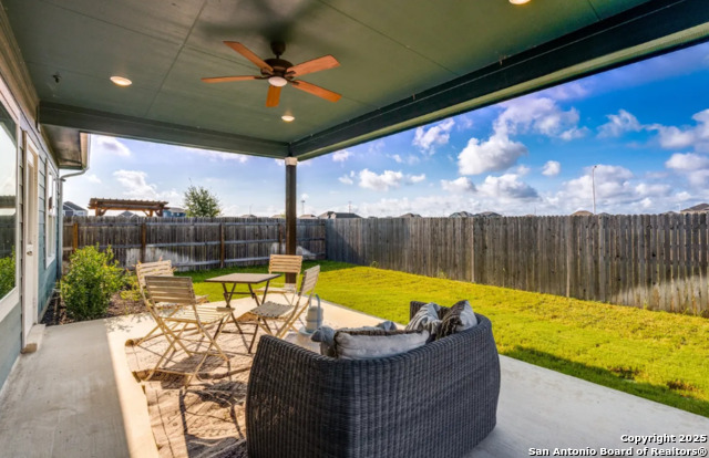 Image 23 of 24 For 1201 Lauraine