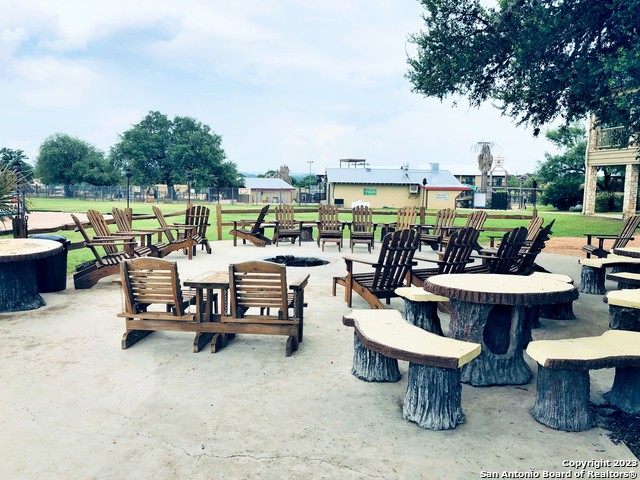 Listing photo id 7 for 21n Whartons Dock Rd