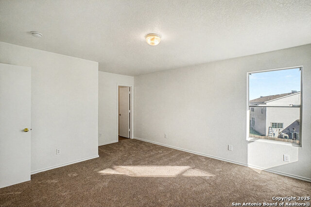 Image 11 of 16 For 4602 Rothberger