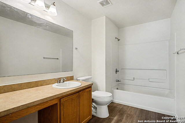 Image 12 of 16 For 4602 Rothberger