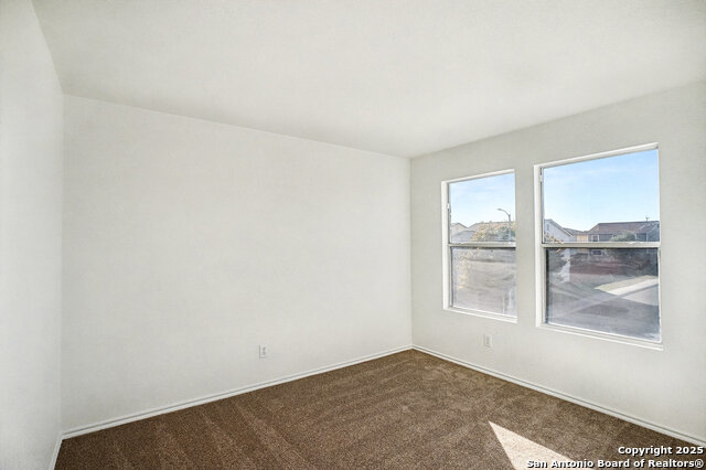 Image 13 of 16 For 4602 Rothberger