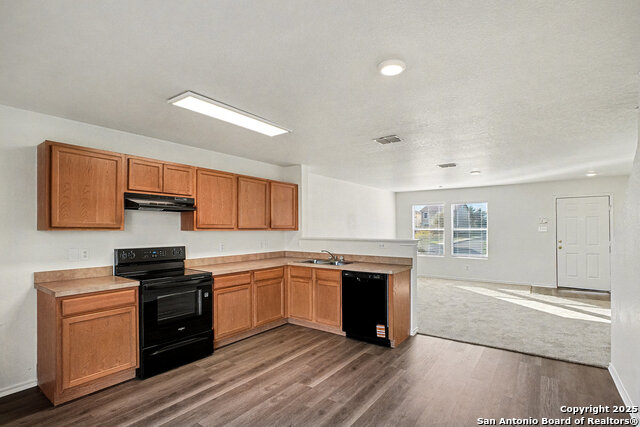 Image 5 of 16 For 4602 Rothberger