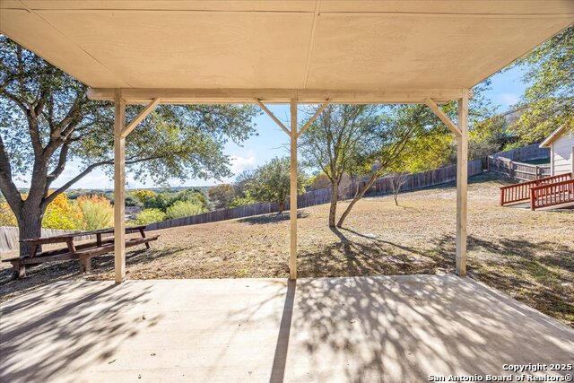 Image 21 of 25 For 15802 Delaware