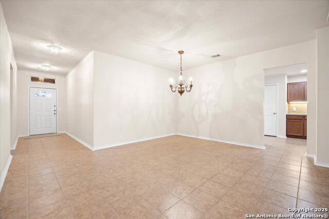 Image 5 of 25 For 15802 Delaware