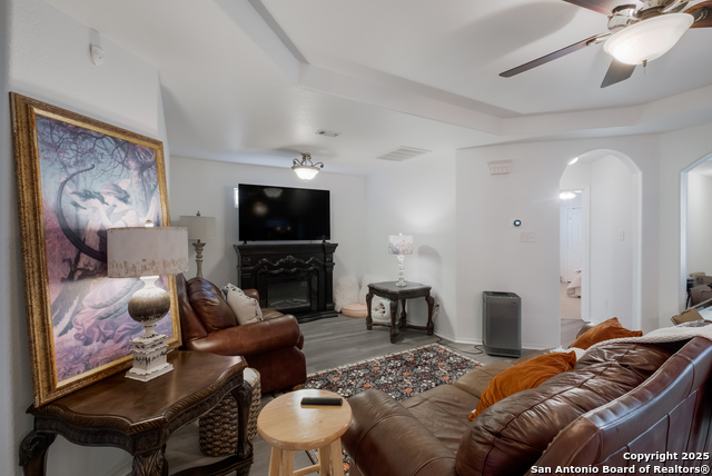 Image 14 of 27 For 10403 Alsfeld