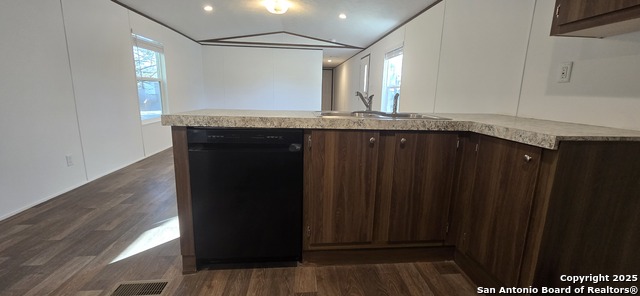 Image 10 of 28 For Lot 38 Pr 1510