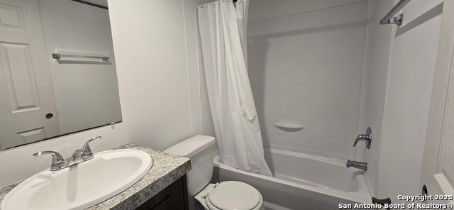 Image 18 of 28 For Lot 38 Pr 1510