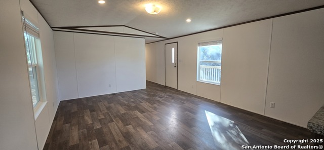 Image 7 of 28 For Lot 38 Pr 1510