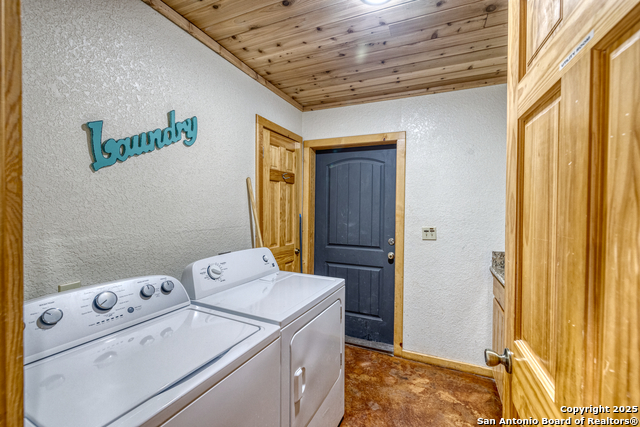 Image 33 of 41 For 241 Mountain Laurel