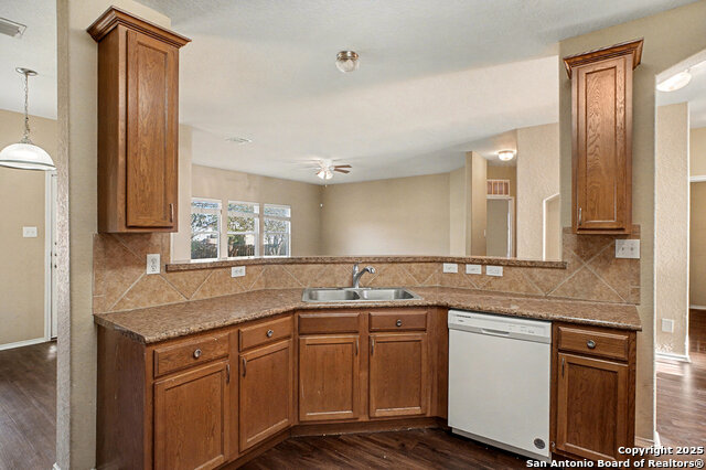 Image 13 of 28 For 3622 Melody