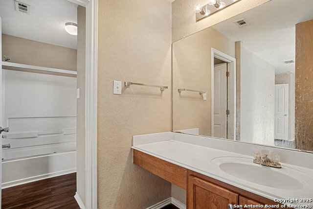 Image 25 of 28 For 3622 Melody