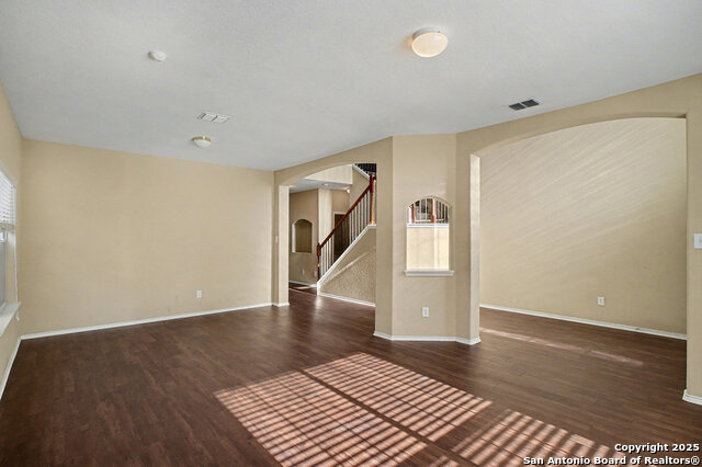 Image 4 of 28 For 3622 Melody