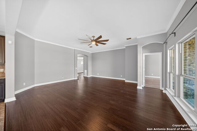 Image 19 of 47 For 8955 Highland Dawn