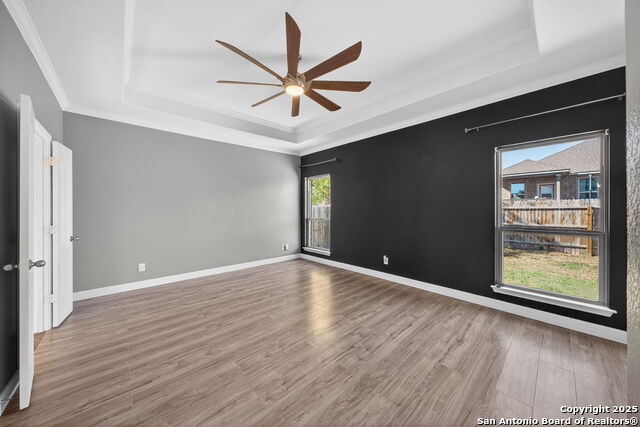 Image 28 of 47 For 8955 Highland Dawn