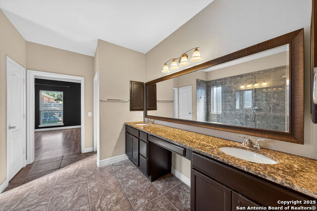 Image 31 of 47 For 8955 Highland Dawn