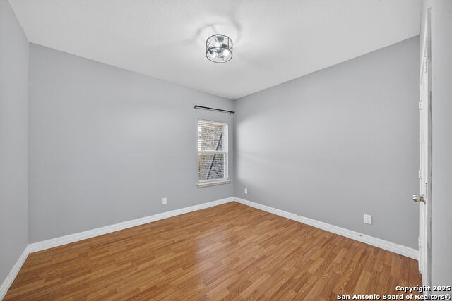 Image 35 of 47 For 8955 Highland Dawn