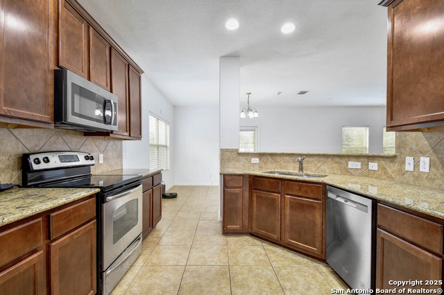 Image 10 of 30 For 209 Town Creek