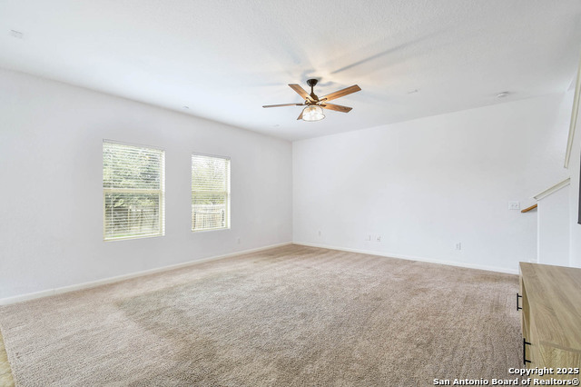 Image 19 of 30 For 209 Town Creek