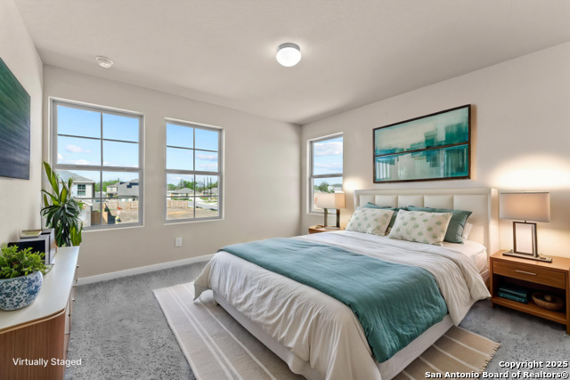 Listing photo id 9 for 6240 Persimmon Lake