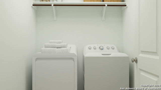 Listing photo id 12 for 2774 Westeros St