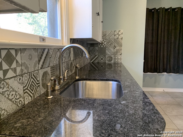 Image 5 of 13 For 773 Fulton Ave 2