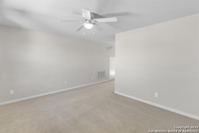 Image 18 of 23 For 13106 Fairacres Way