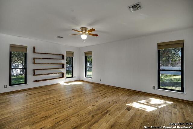 Image 18 of 49 For 9616 Azalea Cir