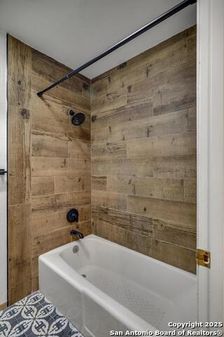 Image 24 of 49 For 9616 Azalea Cir