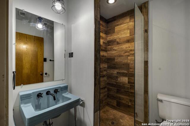 Image 28 of 49 For 9616 Azalea Cir