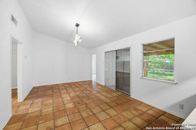 Image 10 of 20 For 9719 La Rue  