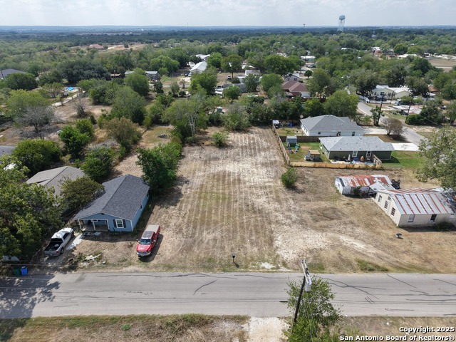 Image 2 of 11 For 307 Nagel Street