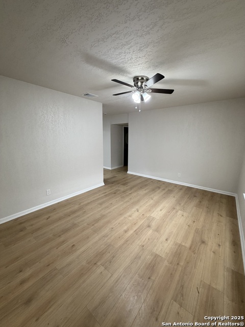 Image 3 of 20 For 101 Young  