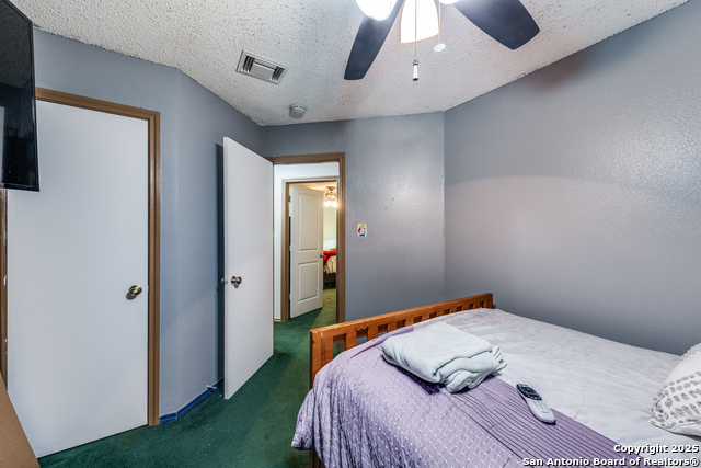 Image 21 of 26 For 11335 Tabletop Ln