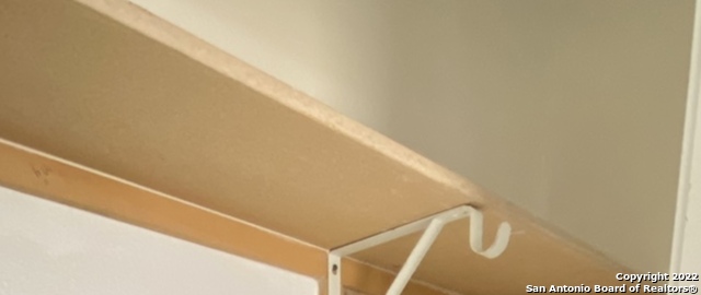 Listing photo id 11 for 428 Burnet Ave  A