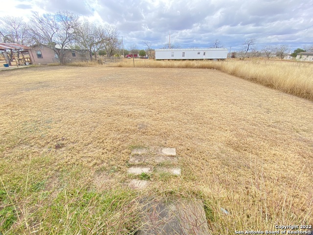 Listing photo id 13 for 428 Burnet Ave  A