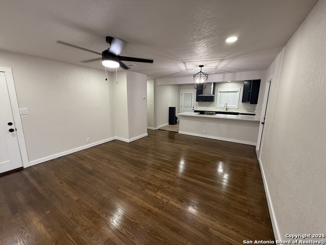 Image 6 of 28 For 706 Burwood  