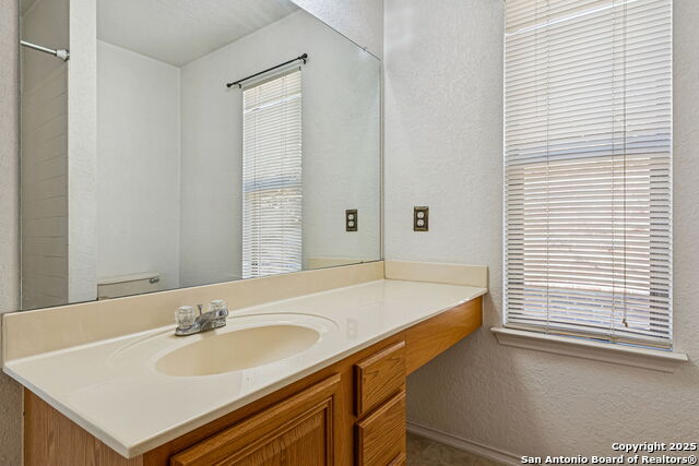 Image 38 of 46 For 419 Talon Ridge