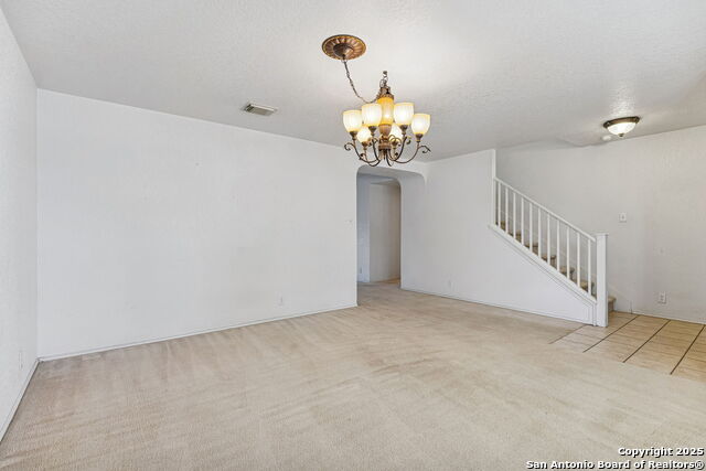 Image 8 of 46 For 419 Talon Ridge