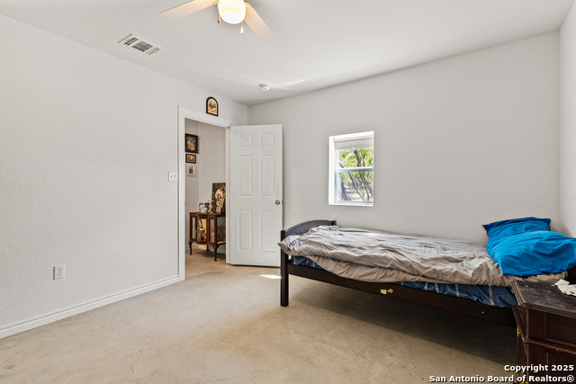 Image 21 of 44 For 128 County Road 2672